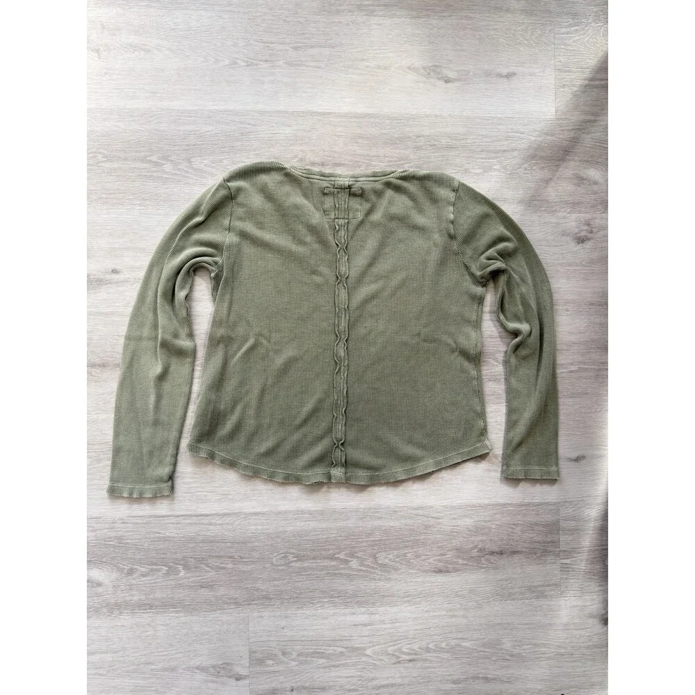 Pilcro Anthropologie  Green Waffle Knit Thermal Top Split Neck Size Women Large - Picture 11 of 11